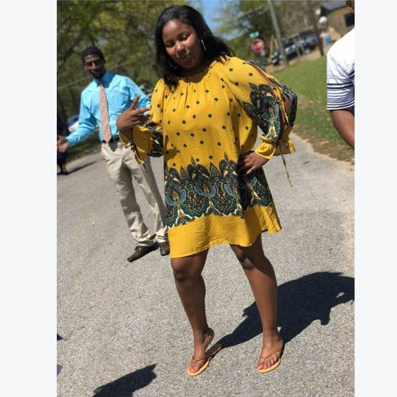 Meet your Posher, Ashanti - Picture 1 of 1